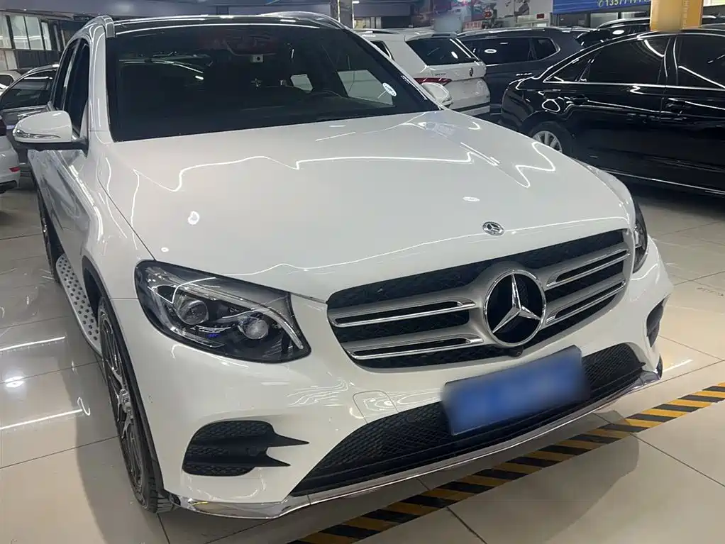 Mercedes-Benz GLC 2018 Facelift GLC 300 4MATIC Dynamic фото 8
