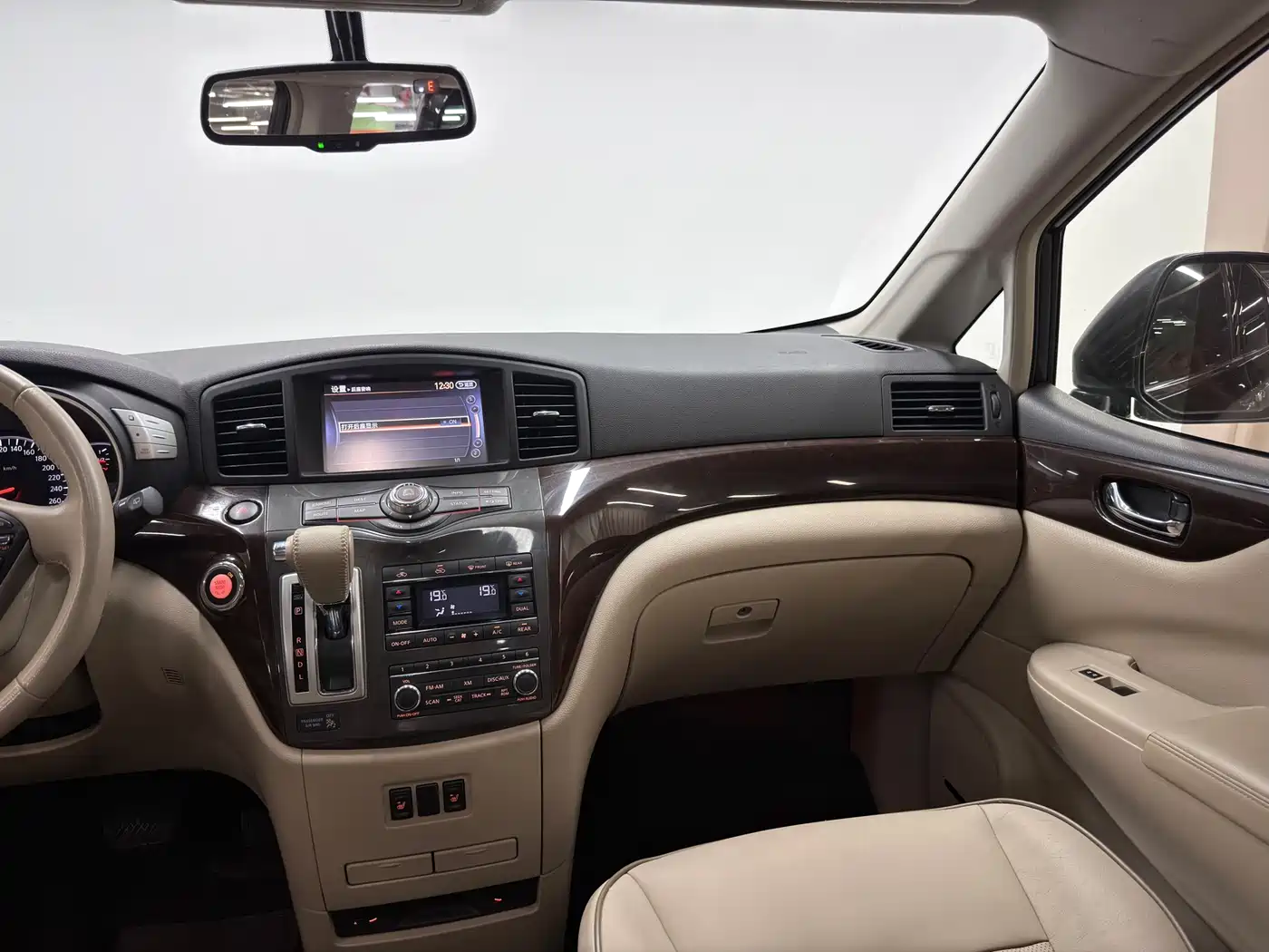 Nissan Quest 2015 3.5L SL фото 18