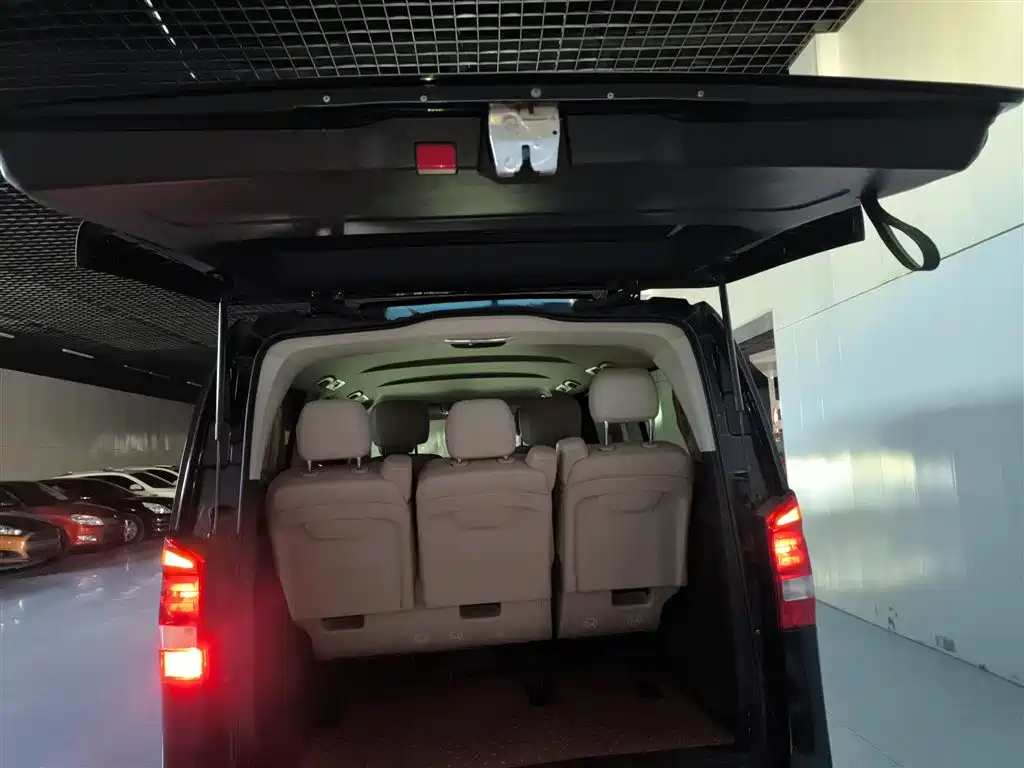 Mercedes-Benz Vito 2016 2.0T Business Edition фото 15