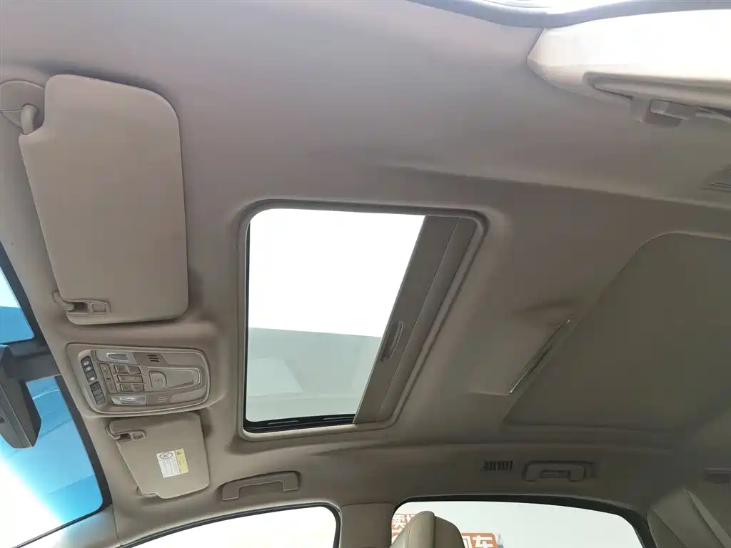 Buick GL8 2021 ES Landlord 653T Premium фото 14