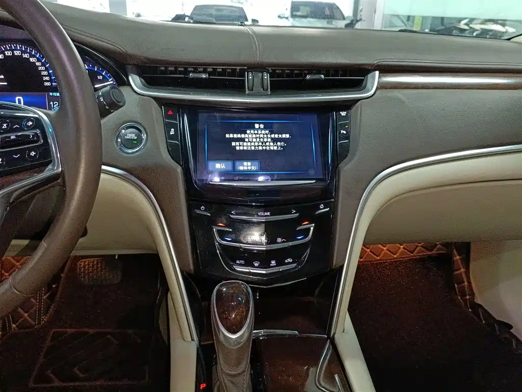 Cadillac XTS 2016 28T Elite фото 13
