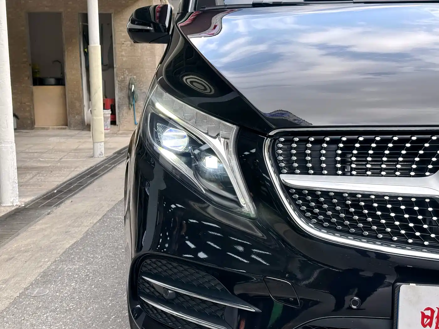 Mercedes-Benz V-Class 2021 V 260 L Long Wheelbase Luxury Edition фото 6