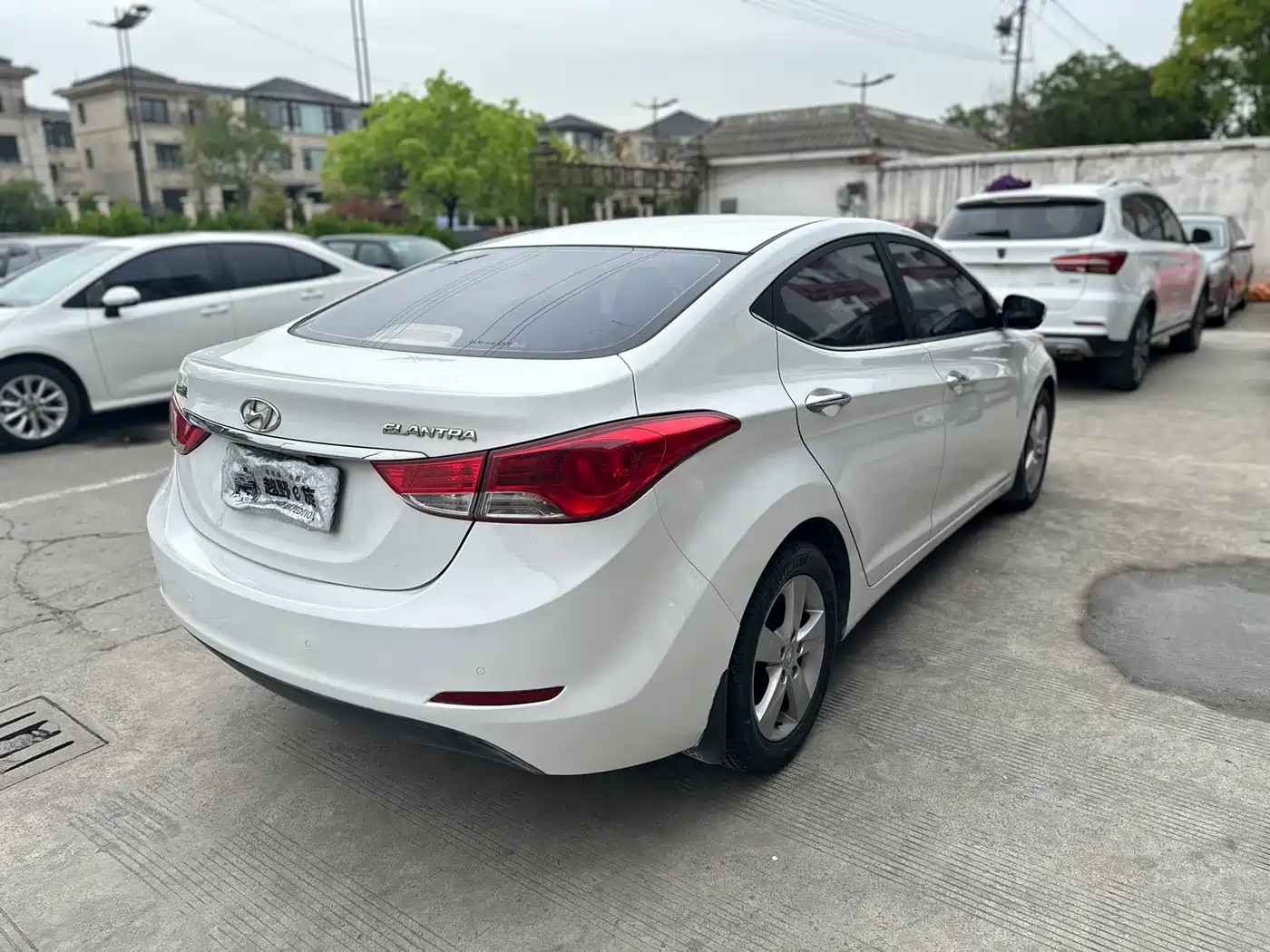 Hyundai Langdong 2013 1.6L Automatic Leading фото 6