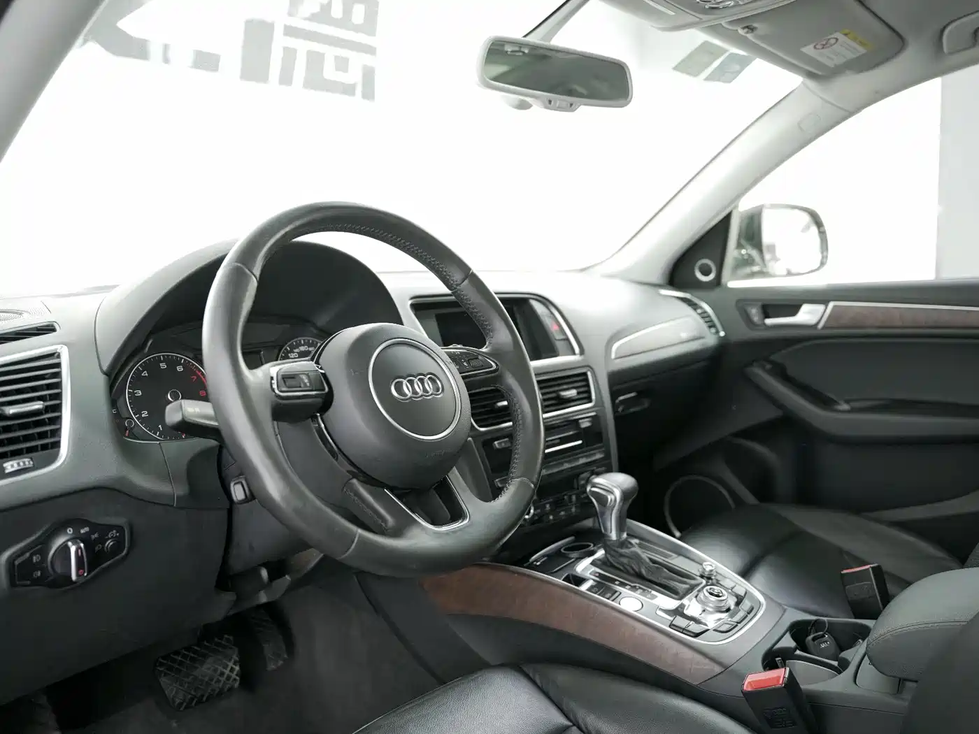 Audi Q5 2015 40 TFSI Comfort фото 14