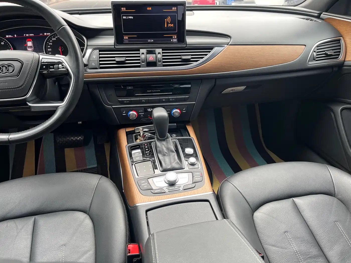 Audi A6L 2018 30th Anniversary 35 TFSI Sport фото 20