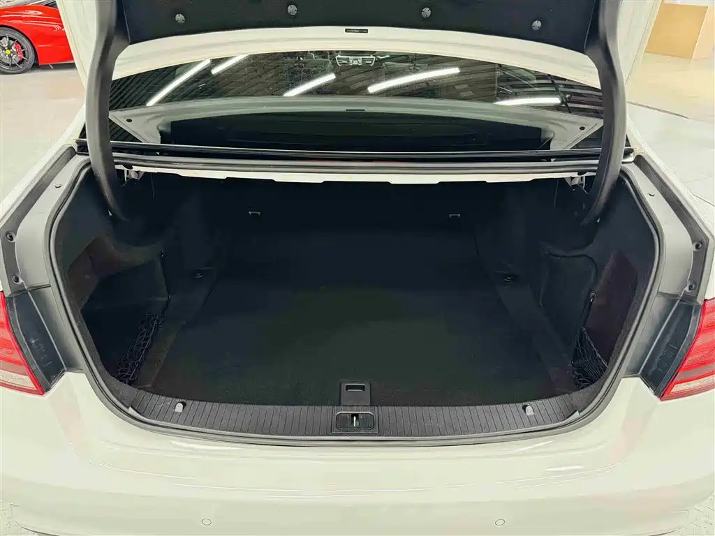 Mercedes-Benz E-Class 2014 E 260 L Sport Luxury фото 22