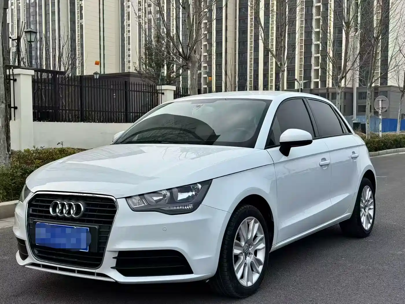 Audi A1 2014 30 TFSI Sportback Fashion фото 3