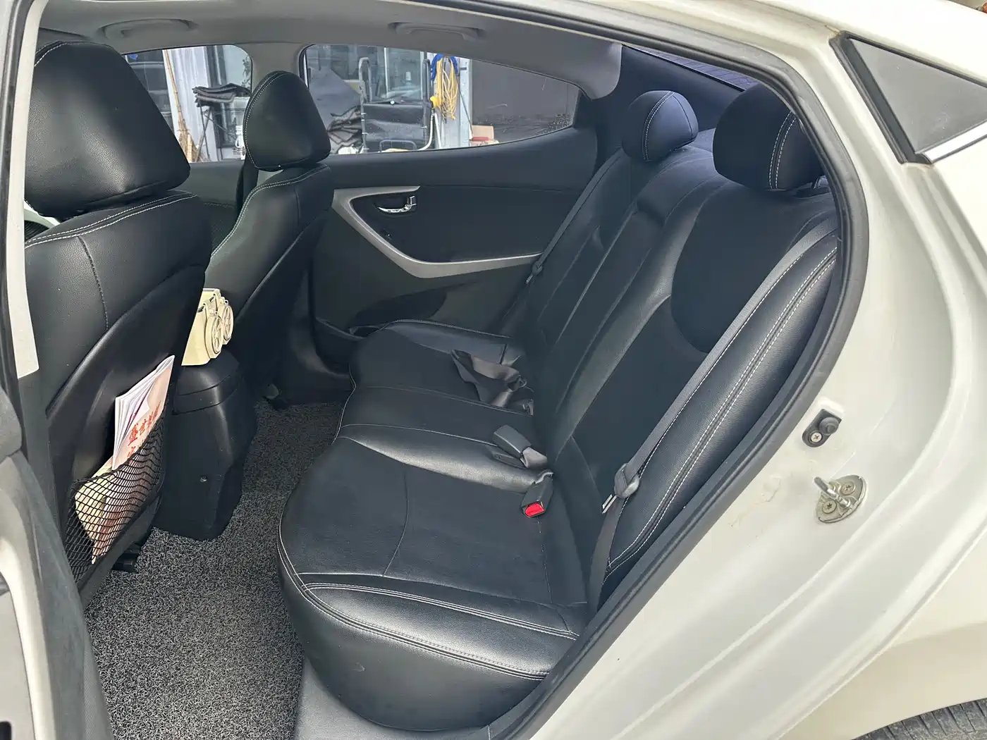 Hyundai Langdong 2013 1.6L Automatic Leading фото 8