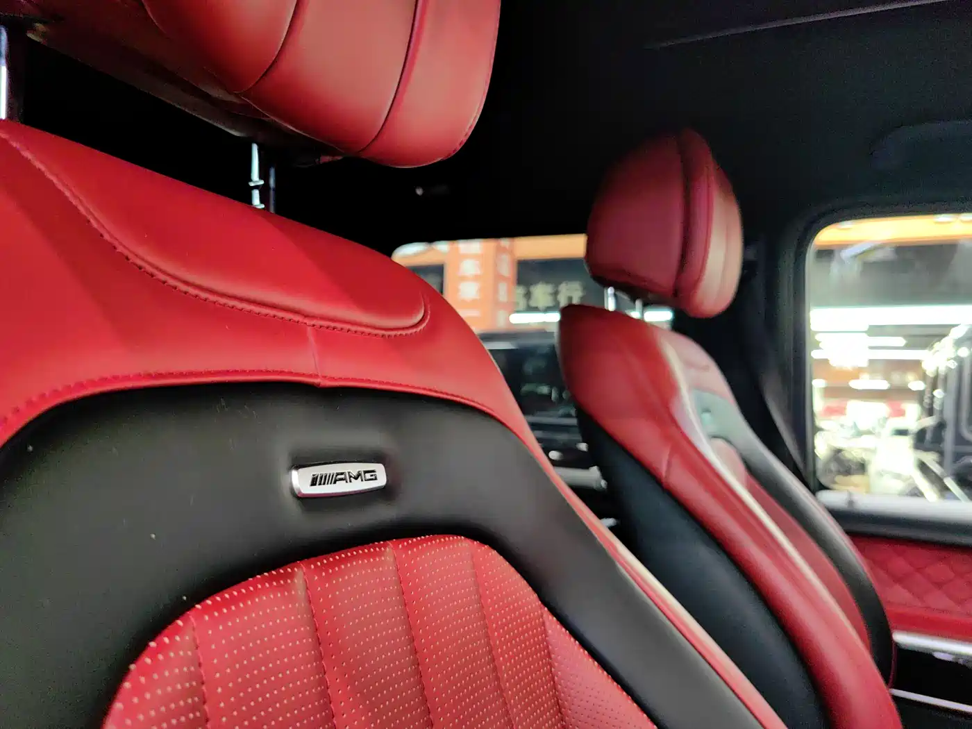 Mercedes-Benz G-Class фото 12