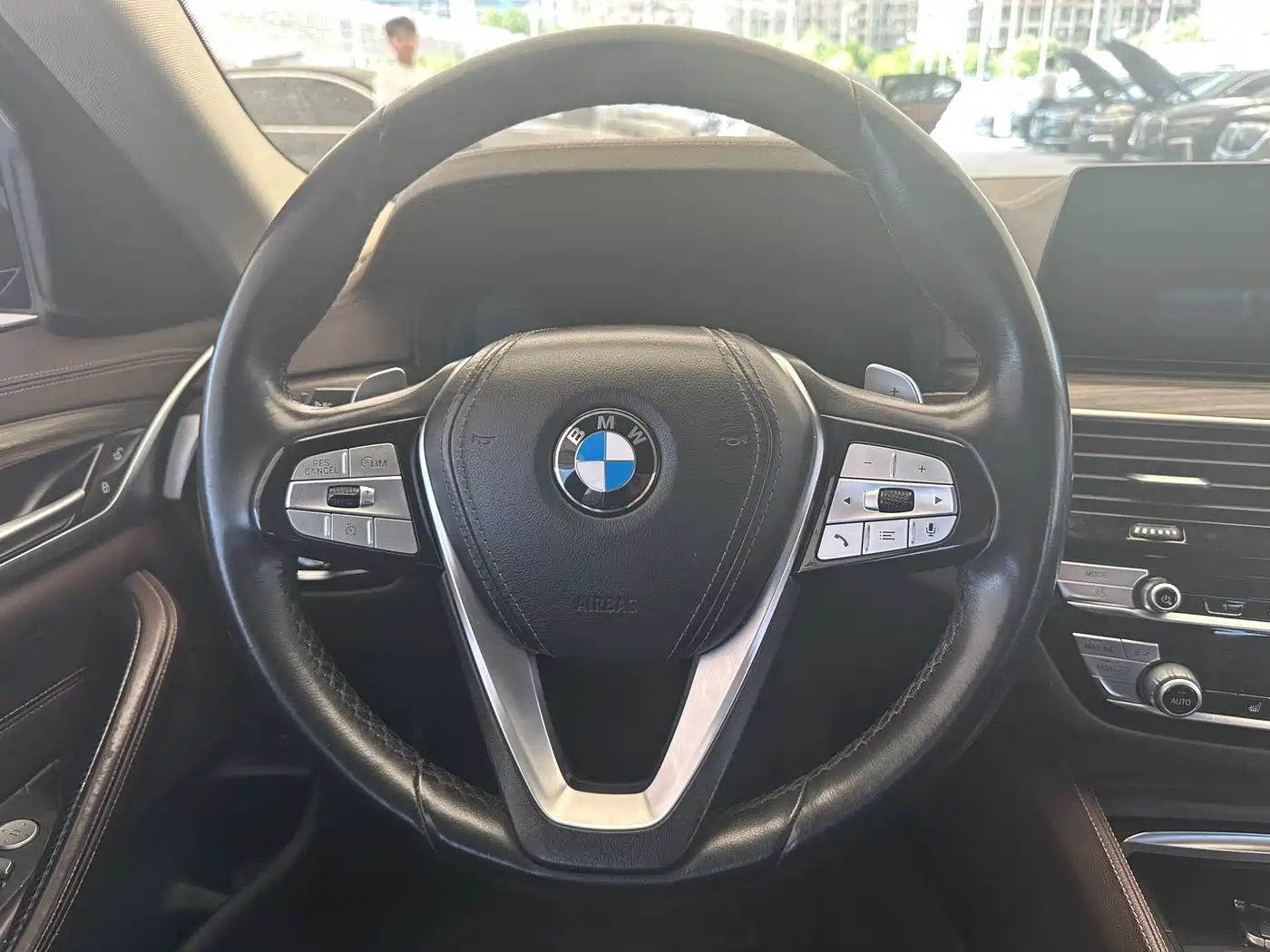 BMW 5 Series 2020 530Li Leading Luxury Package фото 22