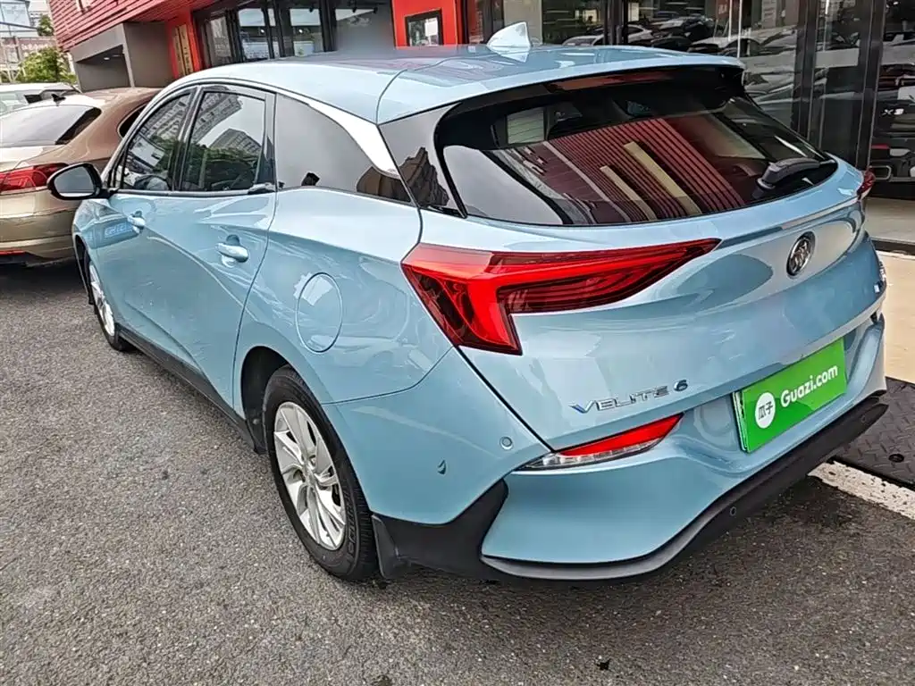 Buick Velite 6 2020 Plug-in Hybrid Connected Fashion Edition фото 5