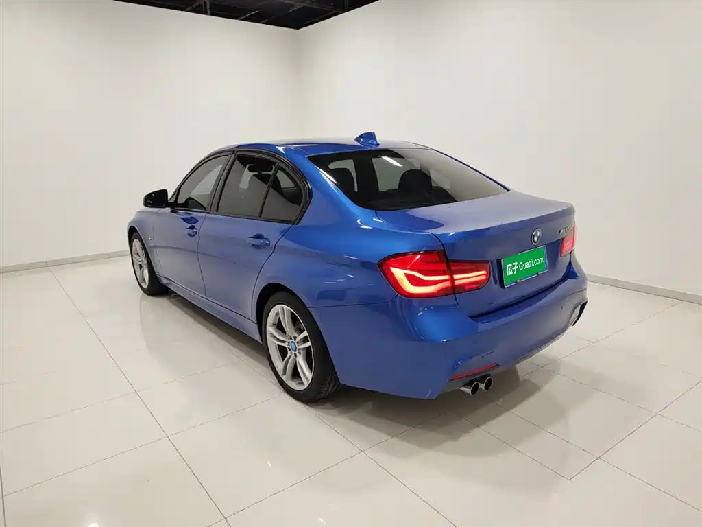 BMW 3 Series 2017 330i M Sport фото 9