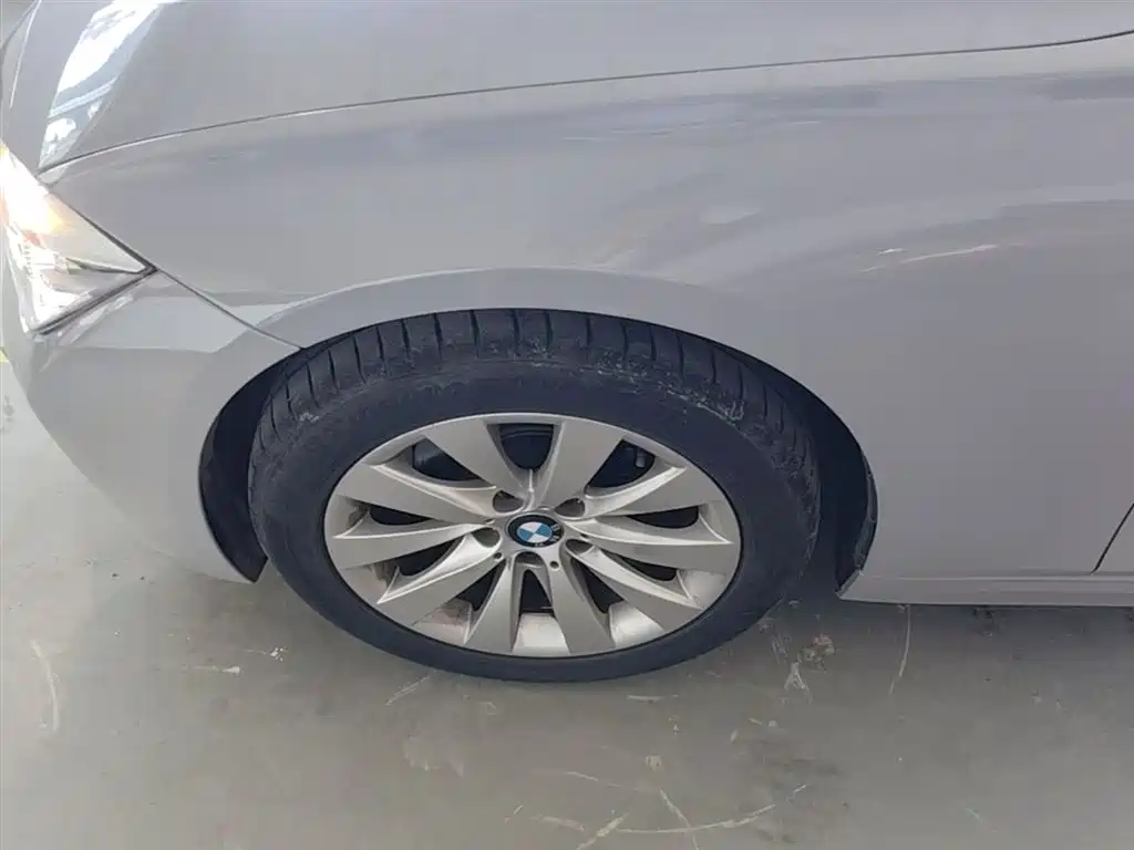 BMW 3 Series 2016 328Li Fashion фото 23