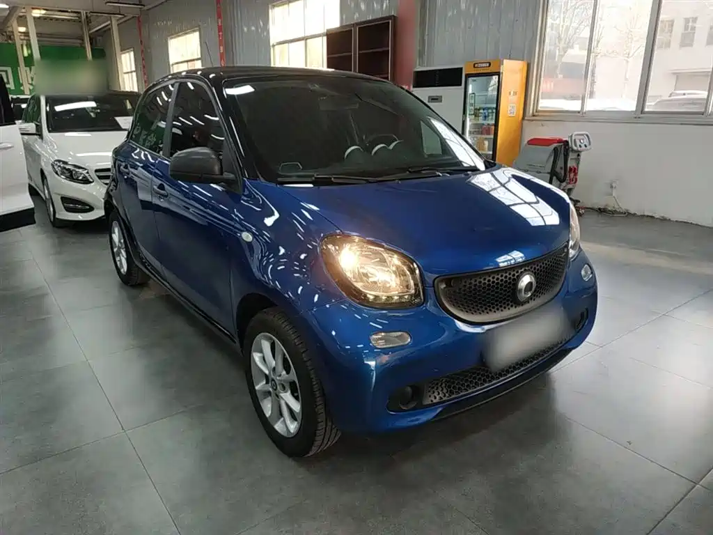 smart forfour 2018 2016 1.0L 52kW Agile Edition