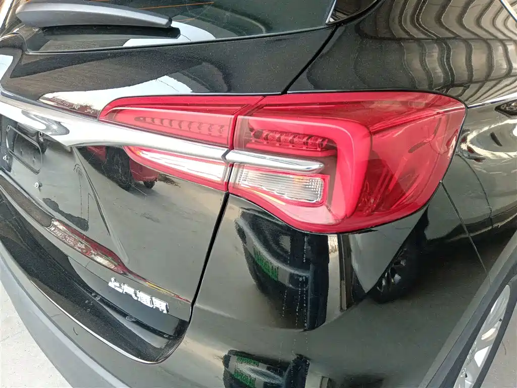 Buick Envision Plus 2020 20T FWD Leading фото 24