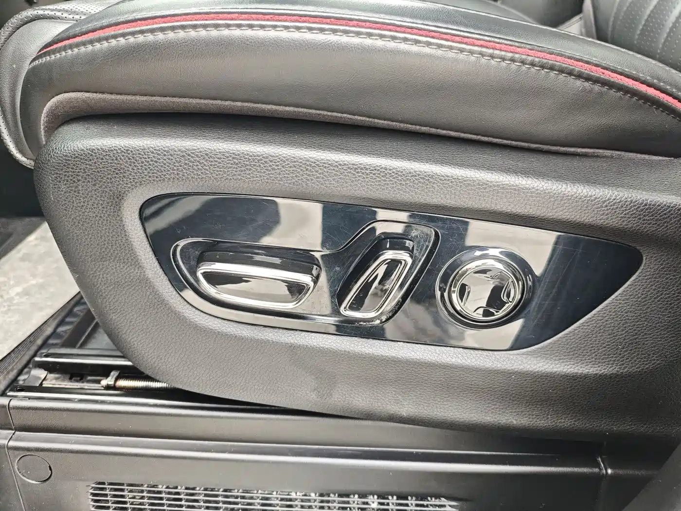 GAC Trumpchi Trumpchi M8 2023 Model Master Series 400T Flagship Edition фото 10
