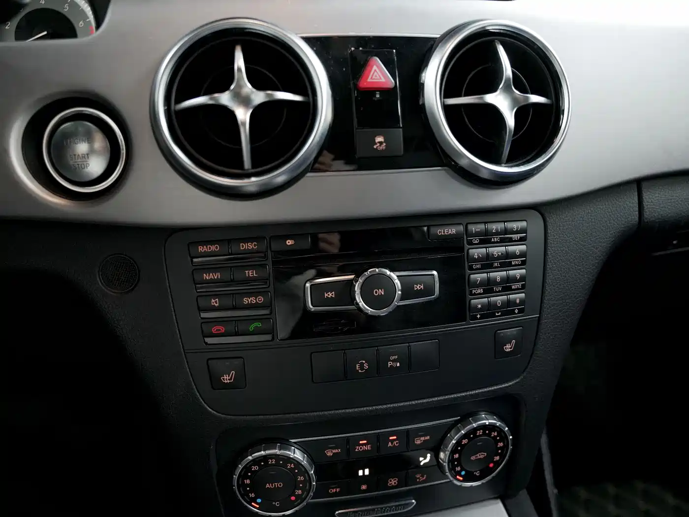 Mercedes-Benz GLK-Class 2015 GLK 300 4MATIC Fashion Ultimate Edition фото 8