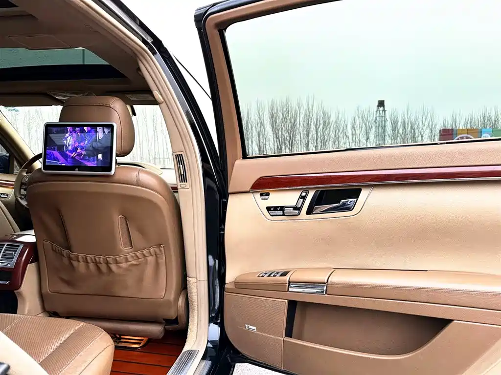 Mercedes-Benz S-Class 2008 S 350 L 4MATIC фото 10