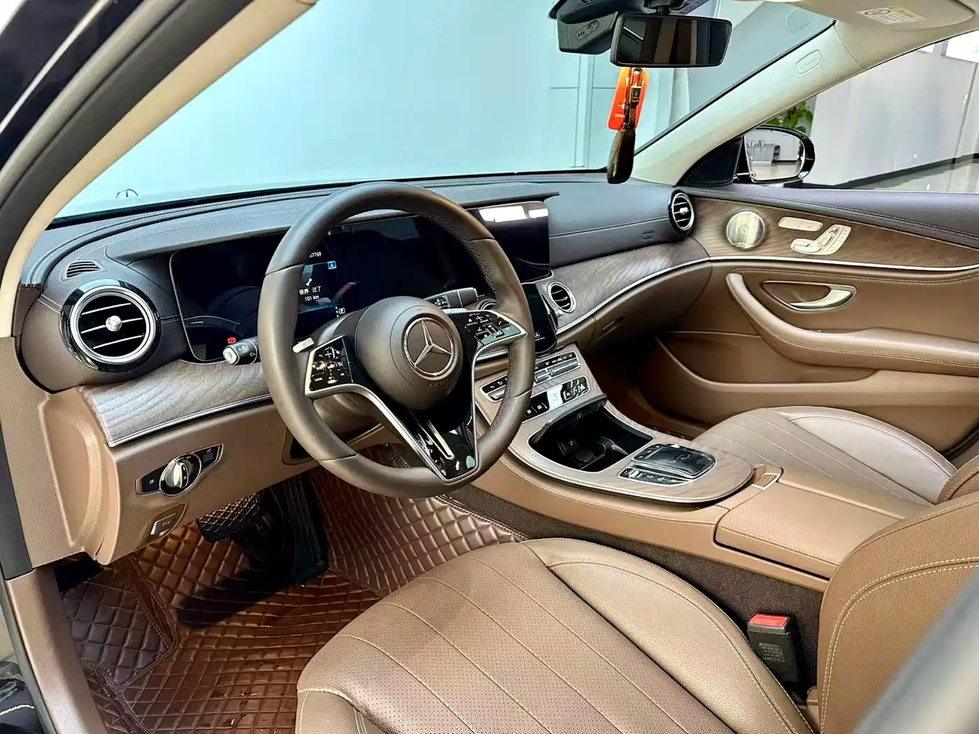Mercedes-Benz E-Class 2023 Facelift E 300 L Luxury фото 8