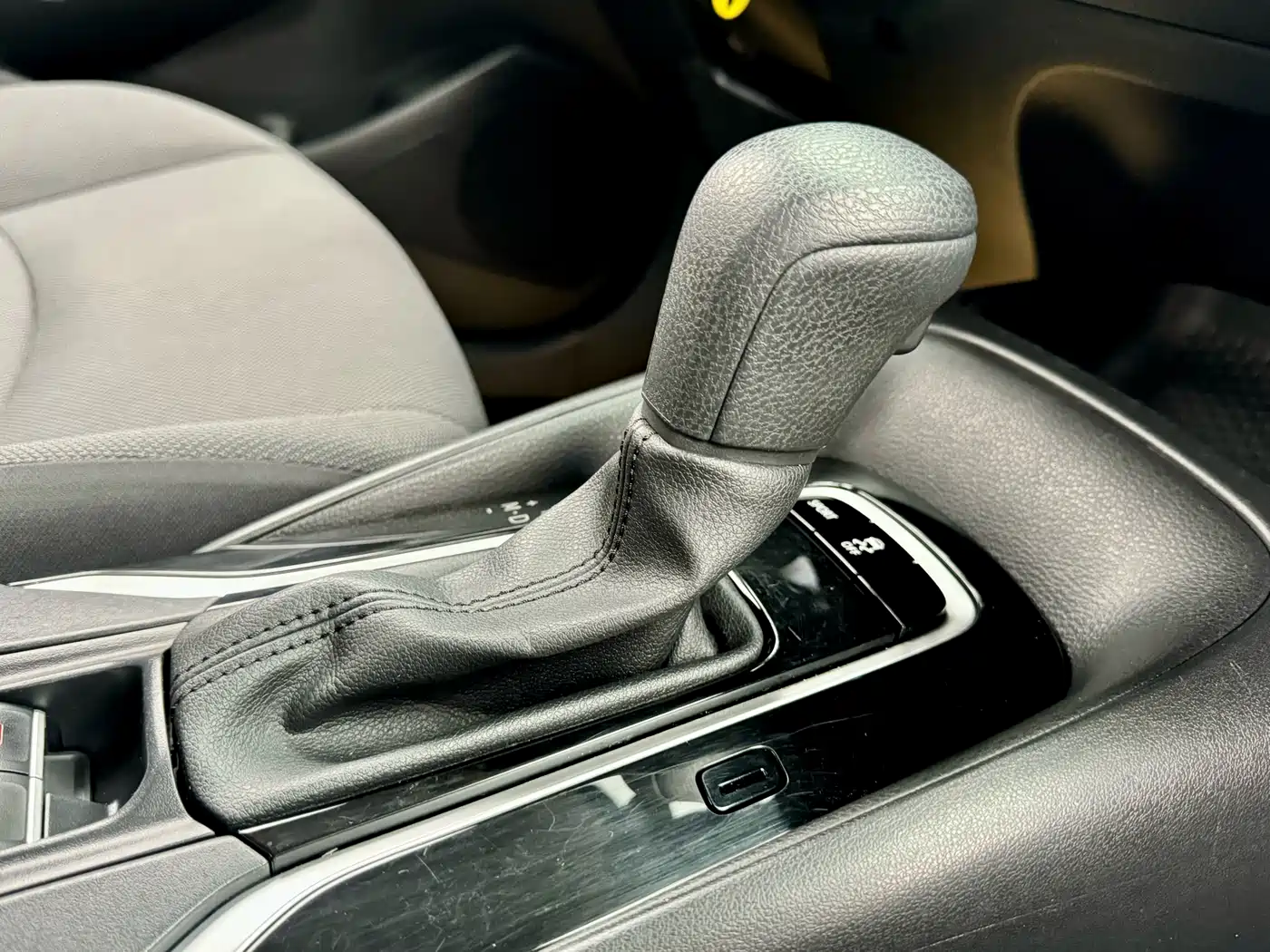 Toyota Corolla 2022 TNGA 1.5L CVT Pioneer Edition фото 15
