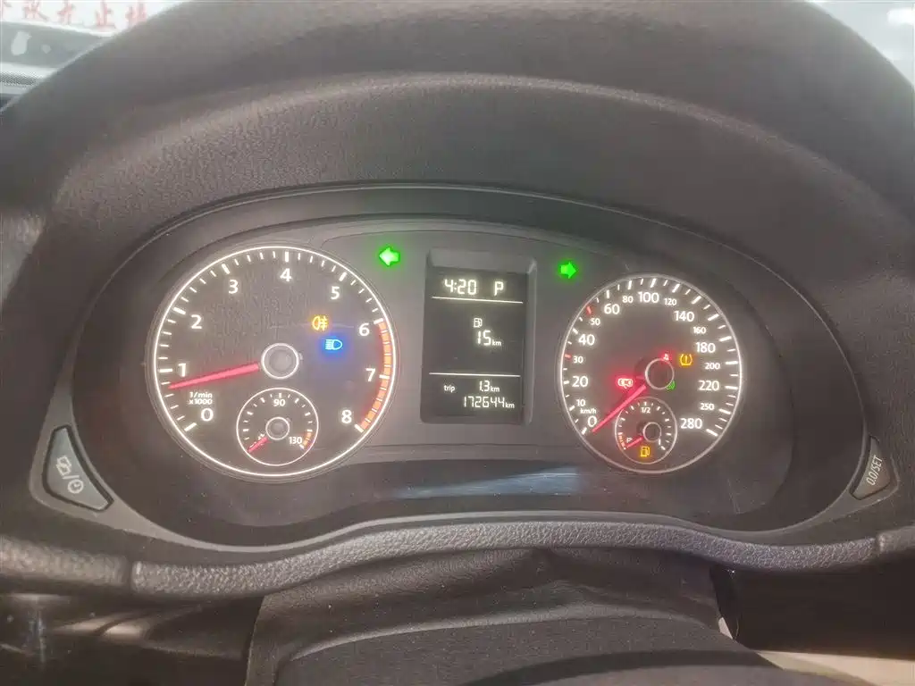 Volkswagen Passat 2013 1.8TSI DSG Zunrong фото 12