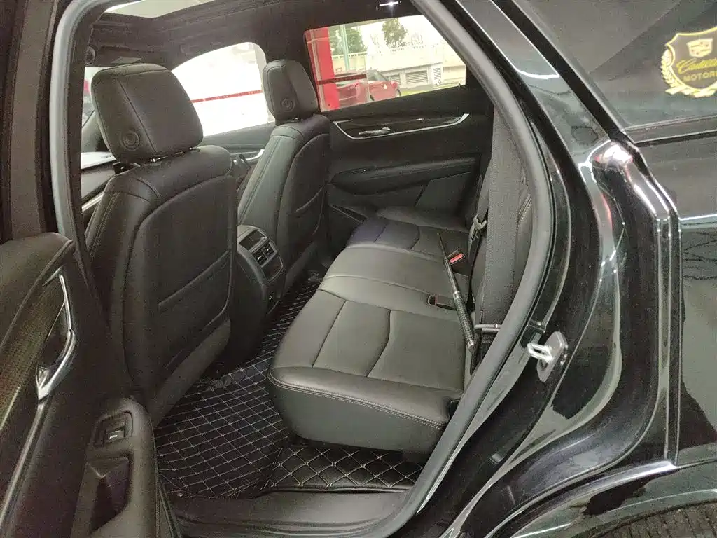 Cadillac XT5 2024 2.0T AWD Luxury (Hummingbird Edition) фото 17