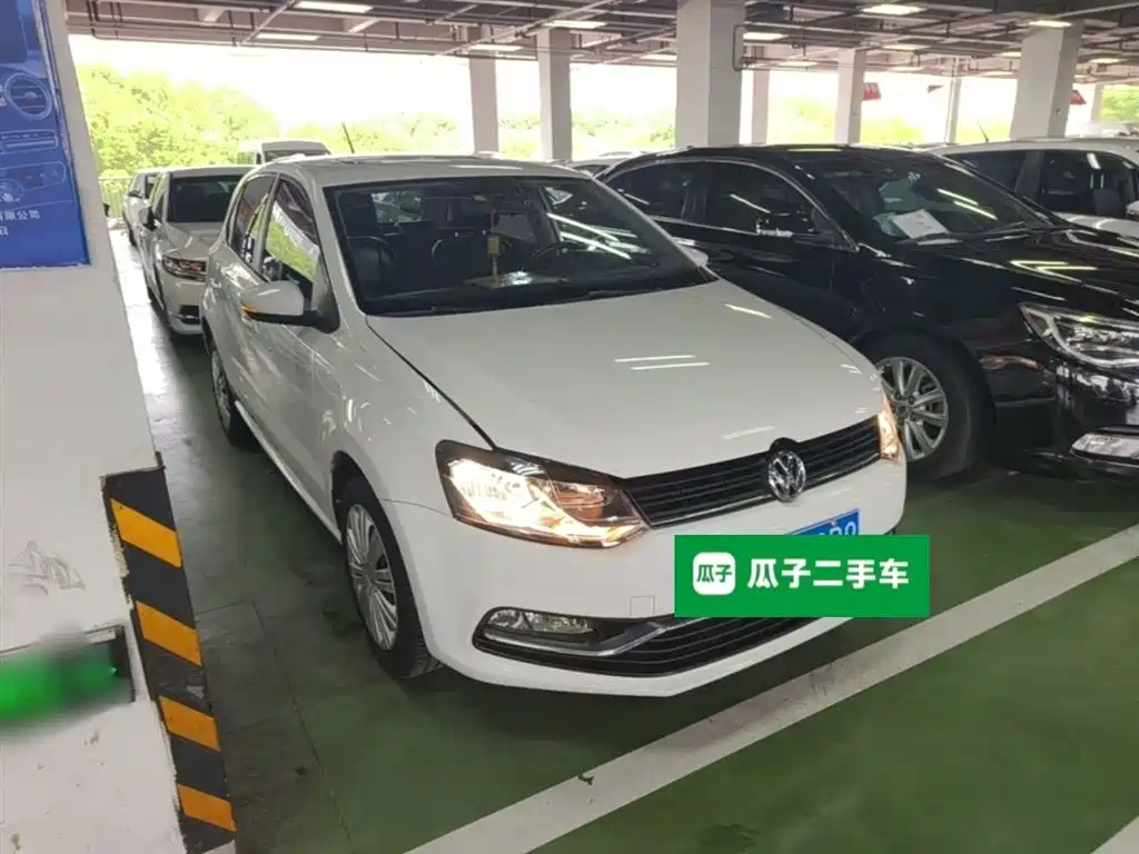 Volkswagen Polo 2016 1.6L Automatic Comfort фото 4