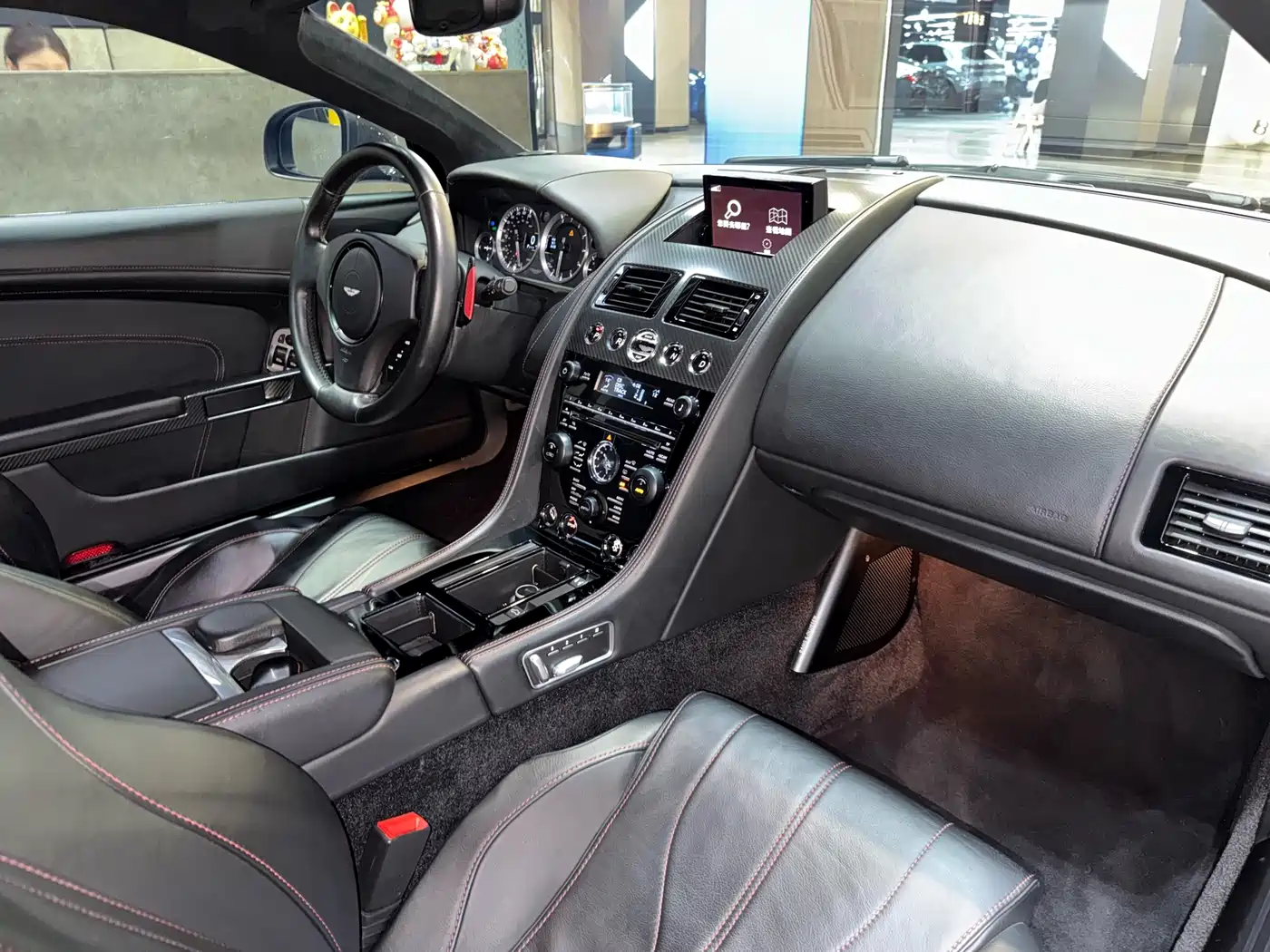 Aston Martin DB9 2014 6.0L Carbon Black Coupe фото 17