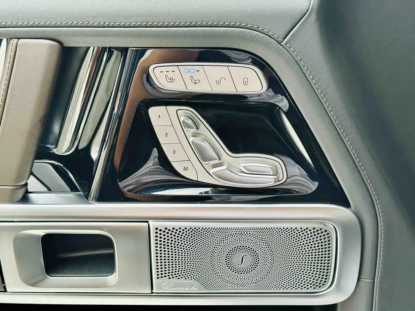 Mercedes-Benz G-Class 2022 G 500 фото 12