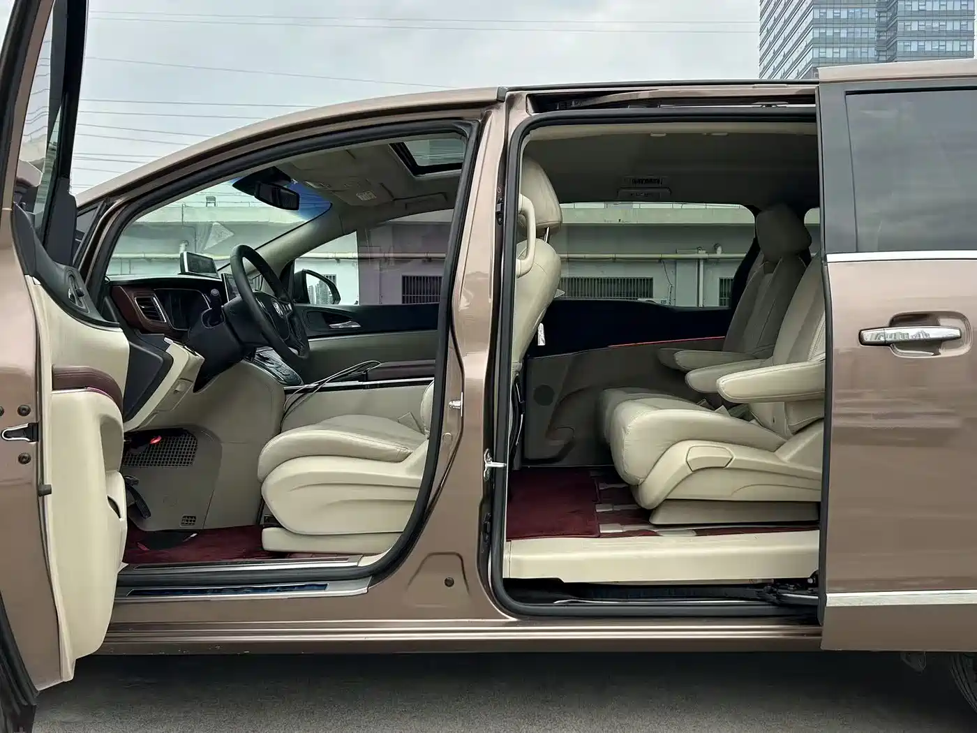 Buick GL8 2018 28T Luxury Model China VI фото 4