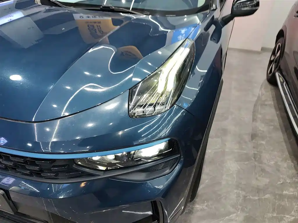 Lynk & Co 01 2021 2.0TD 2WD Shine Pro фото 24