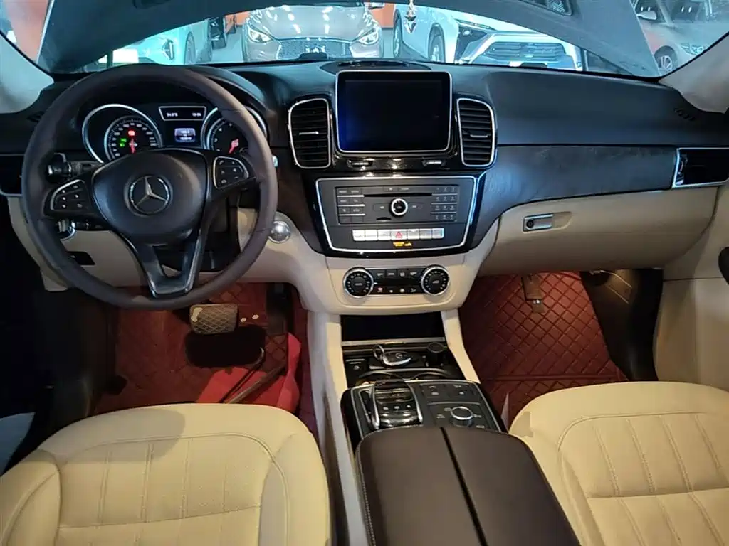 Mercedes-Benz GLE 2015 GLE 400 4MATIC фото 10