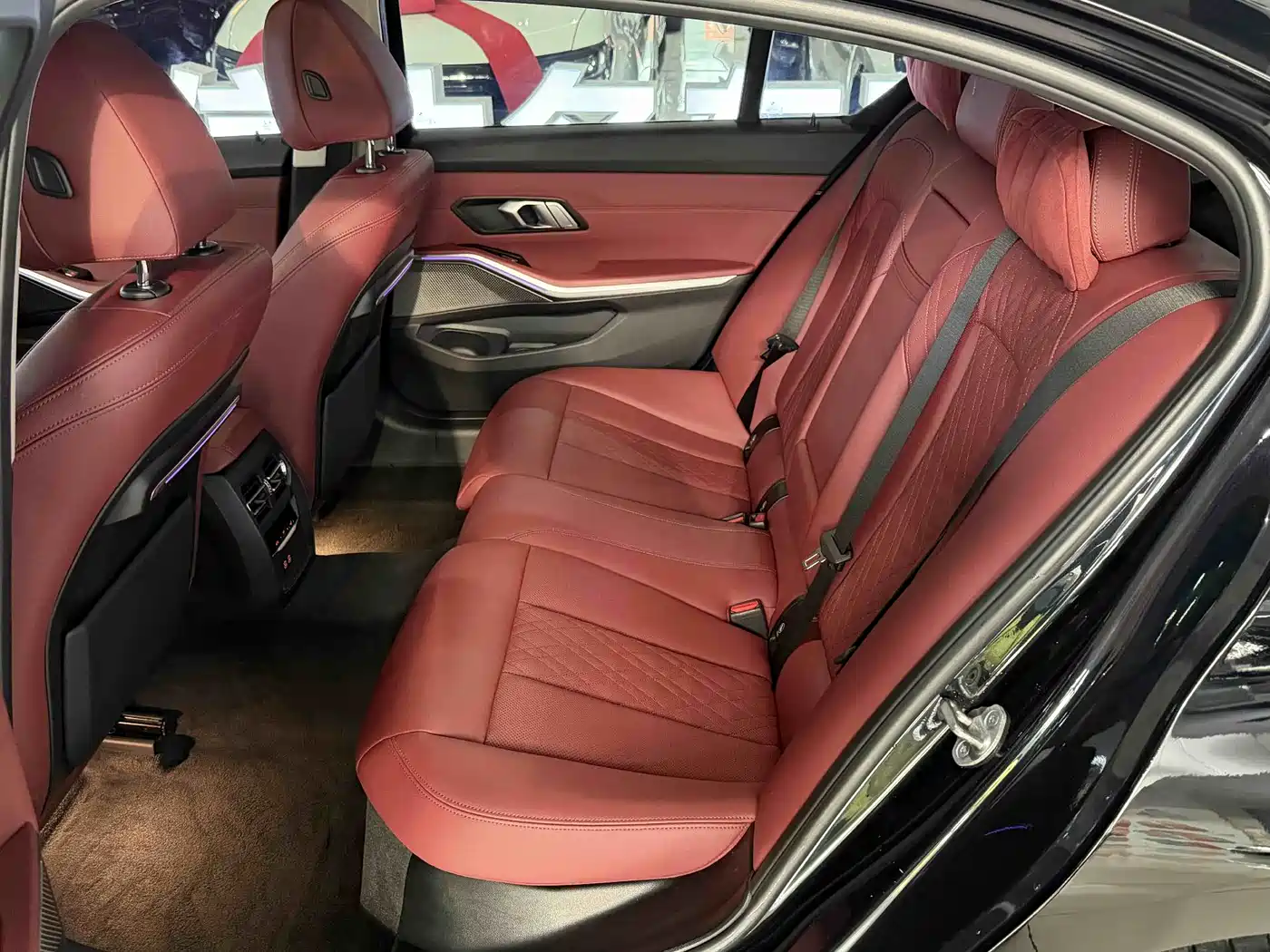 BMW 3 Series 2022 325Li M Sport Package фото 7