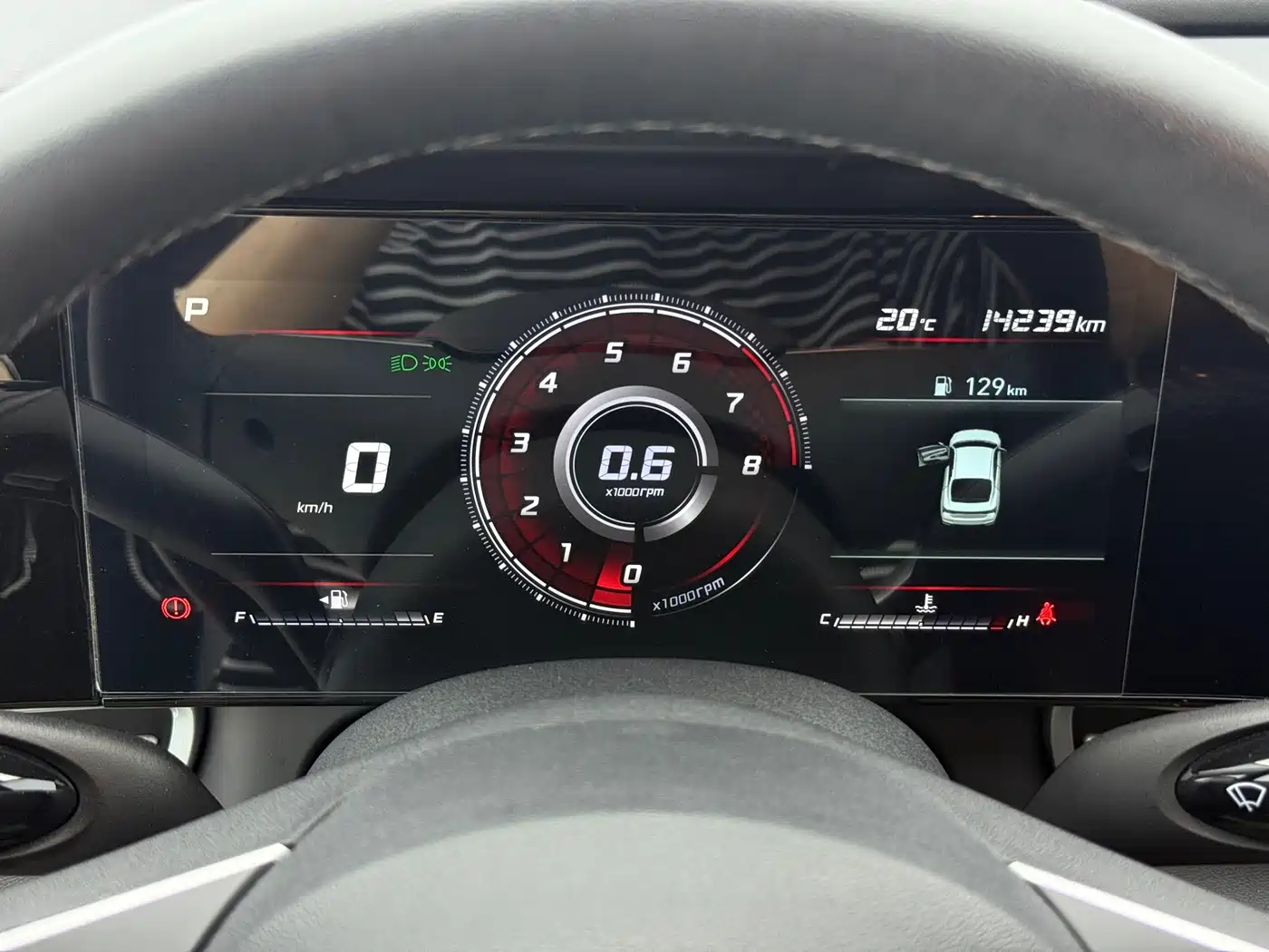 Hyundai Elantra 2022 1.5L CVT LUX Premium Edition фото 17
