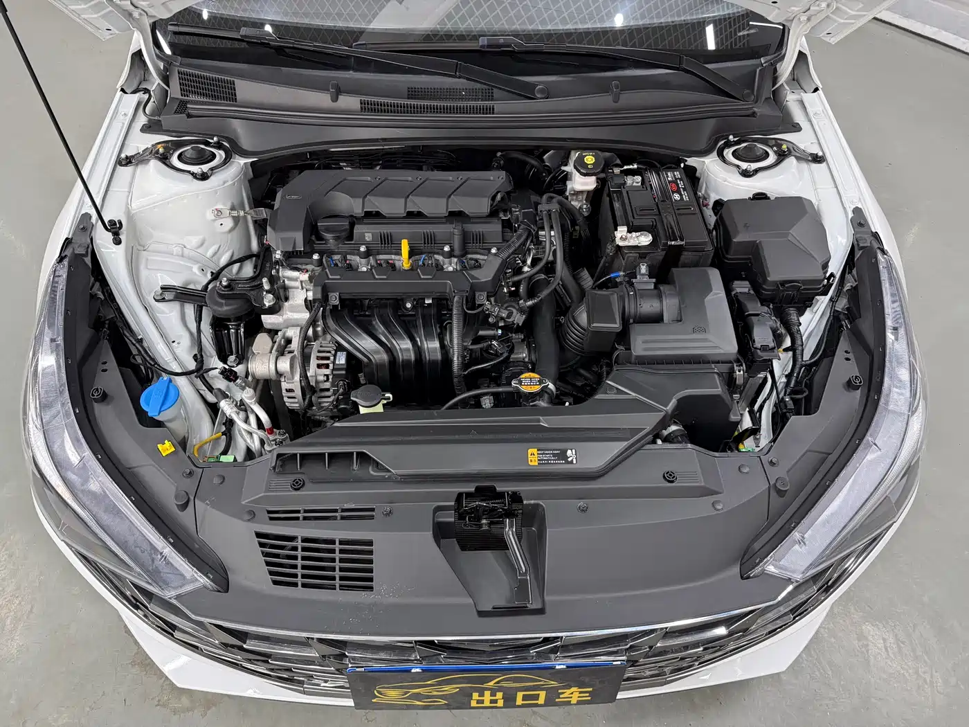Hyundai Elantra 2022 1.5L CVT GLX Elite Edition фото 20