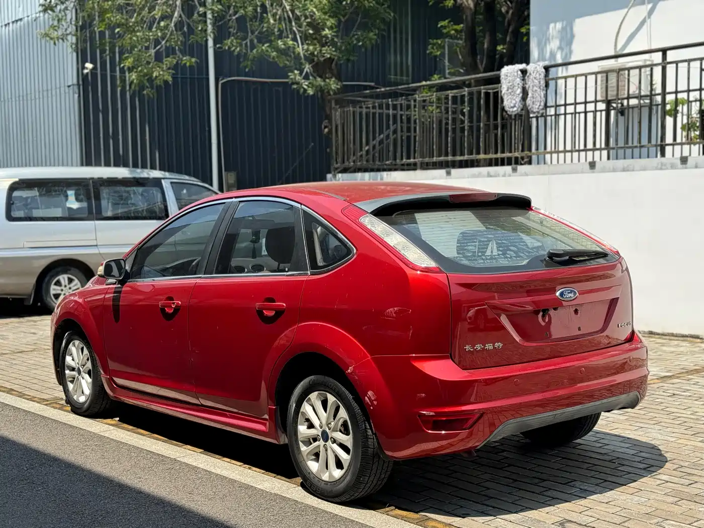 Ford Focus 2012 2012 Hatchback Classic 1.8L Auto Fashion