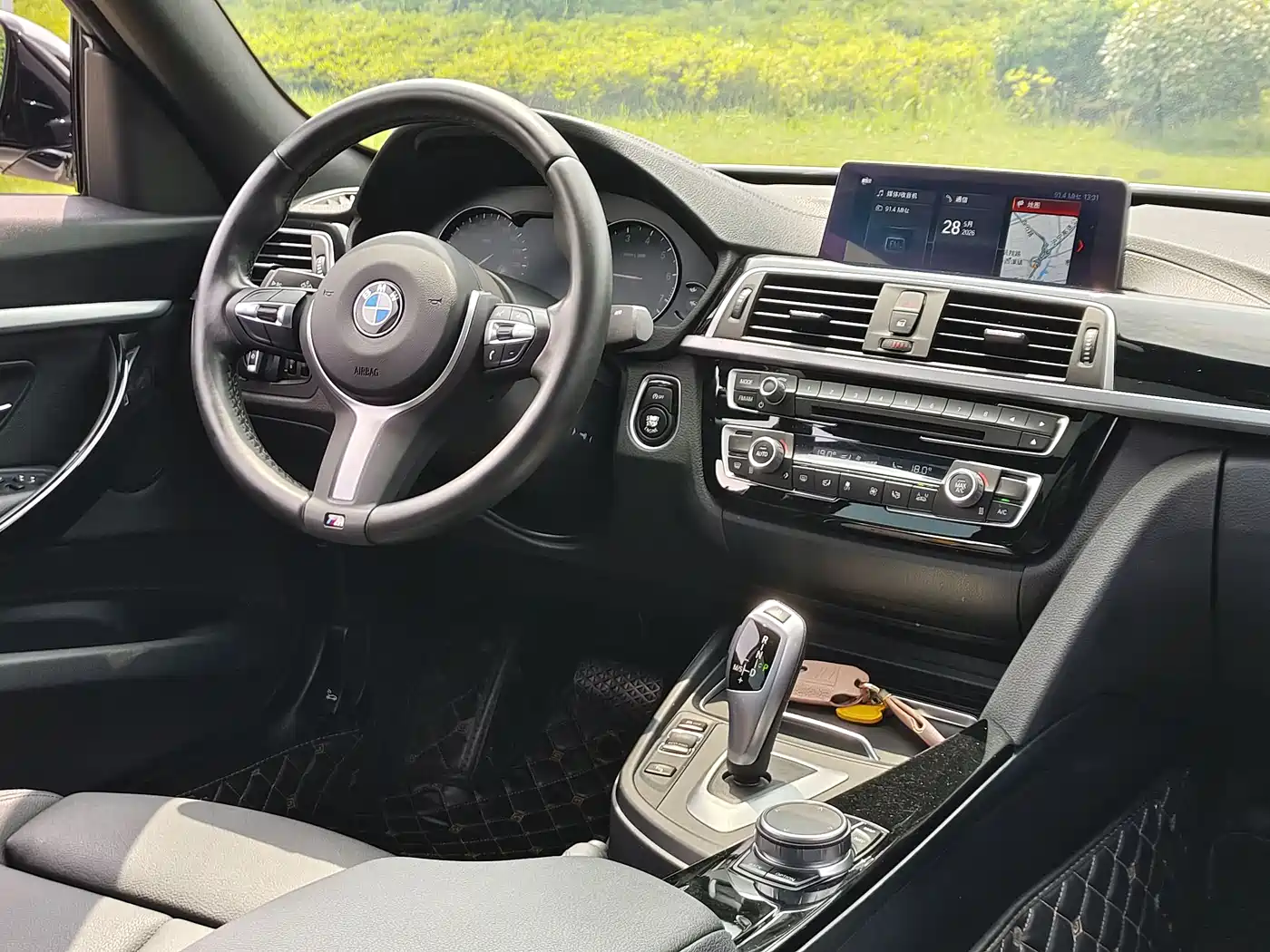 BMW 3 Series GT 2019 320i M Sport Package фото 9