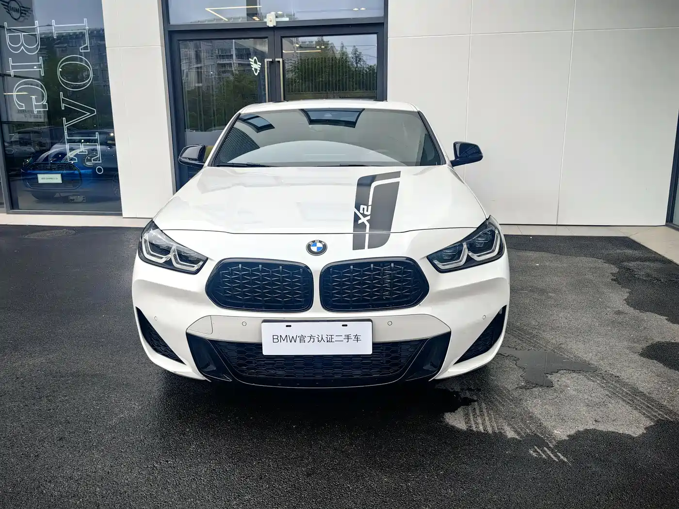 BMW X2 2022 sDrive25i Black Night Edition фото 2