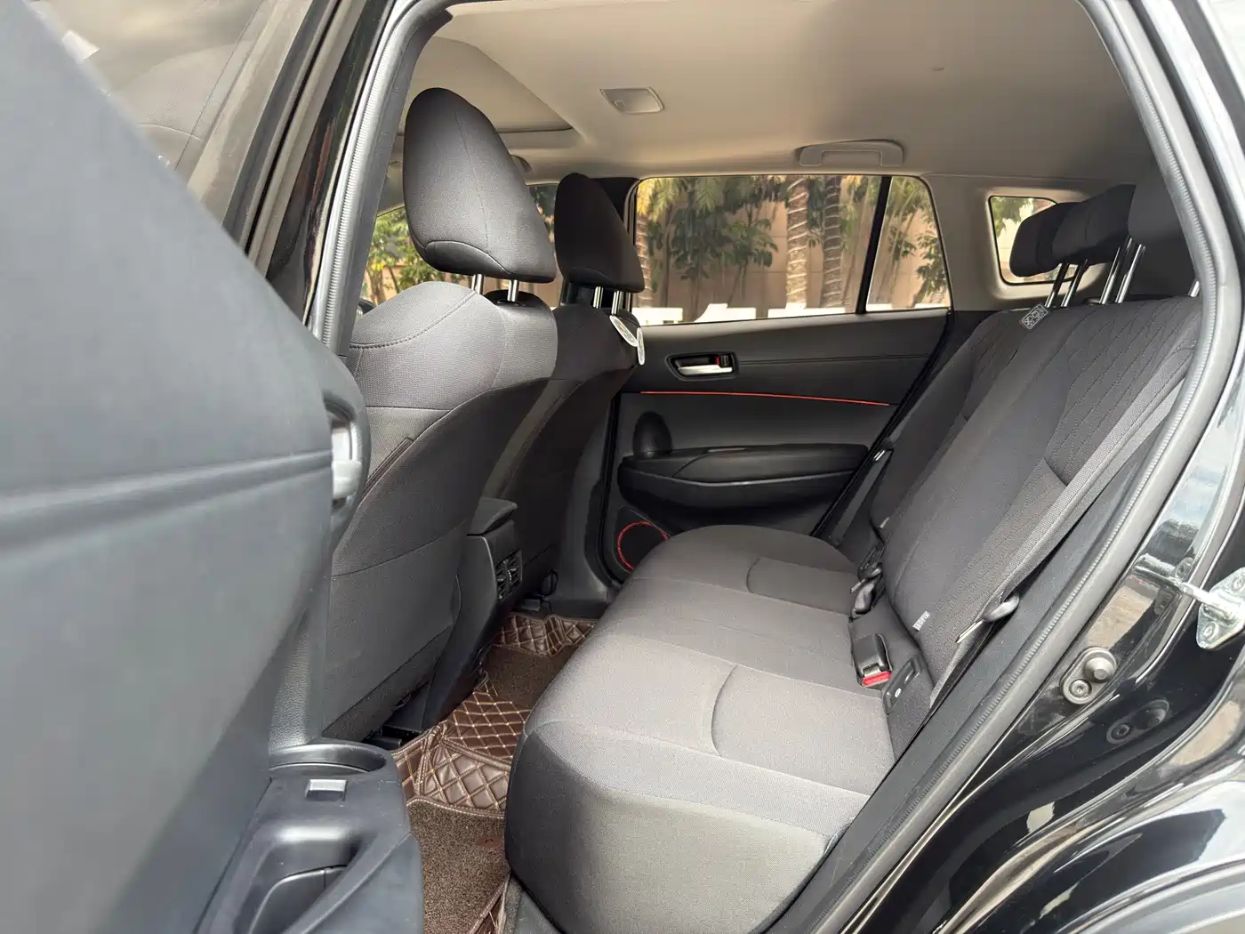 Toyota Corolla Cross 2022 2.0L Luxury Edition фото 7