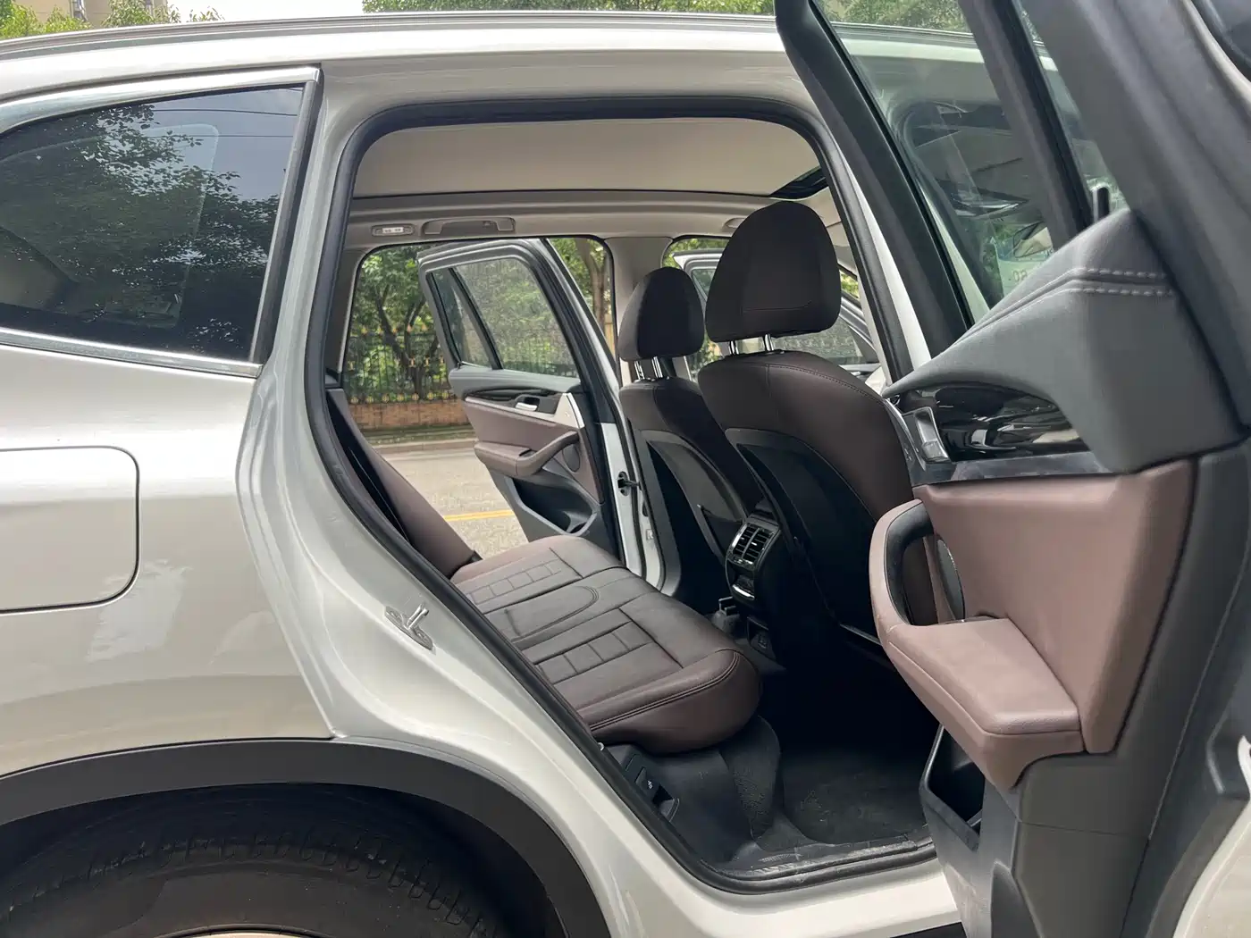 BMW X3 2020 xDrive25i Luxury Package фото 19