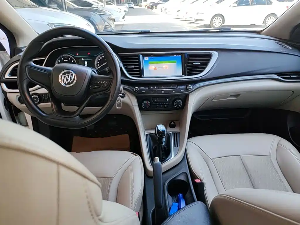 Фото 10 - Buick Excelle