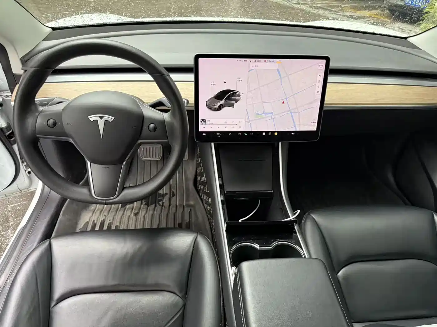 TESLA MODEL 3 (IMPORTED)