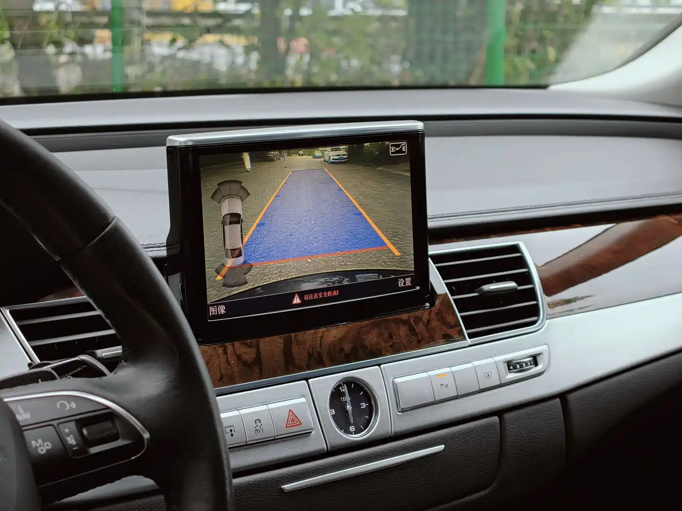 Audi A8 2014 A8L 45 TFSI quattro Luxury фото 8