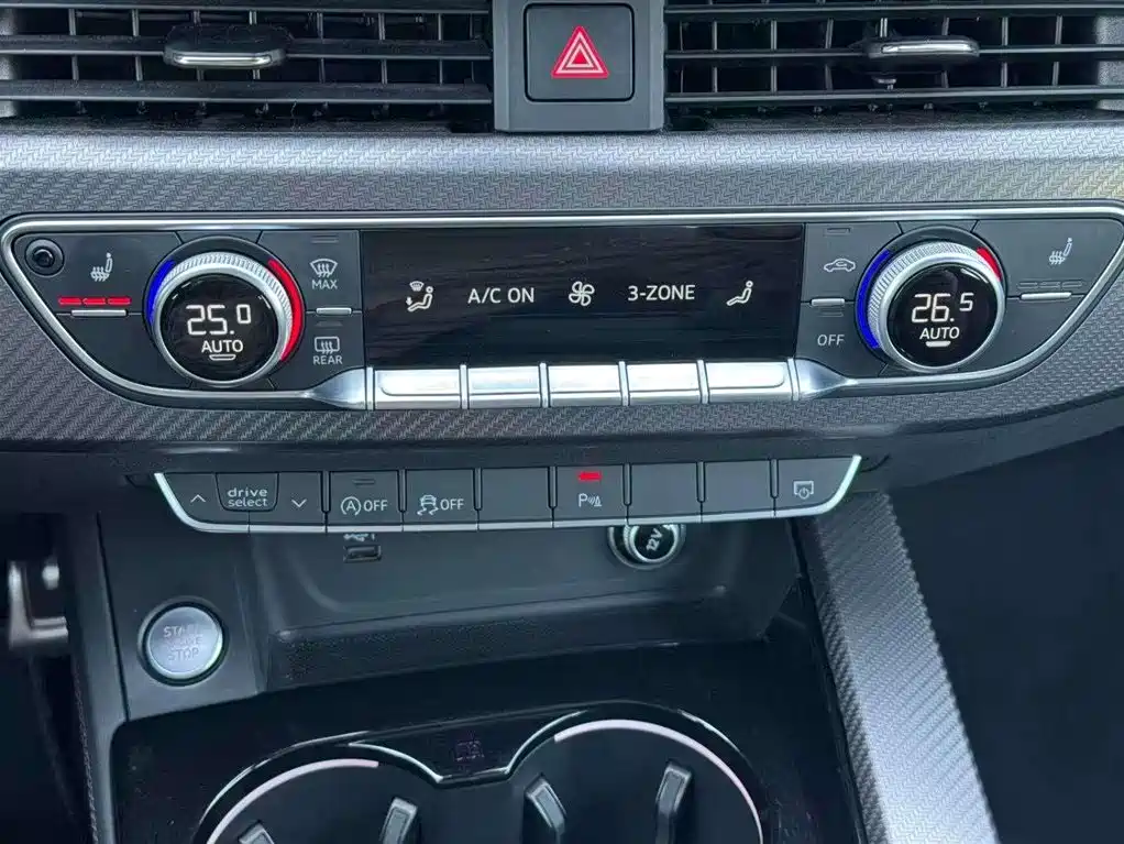 Audi A4L 2024 40 TFSI quattro RS Kit Speed Edition фото 8