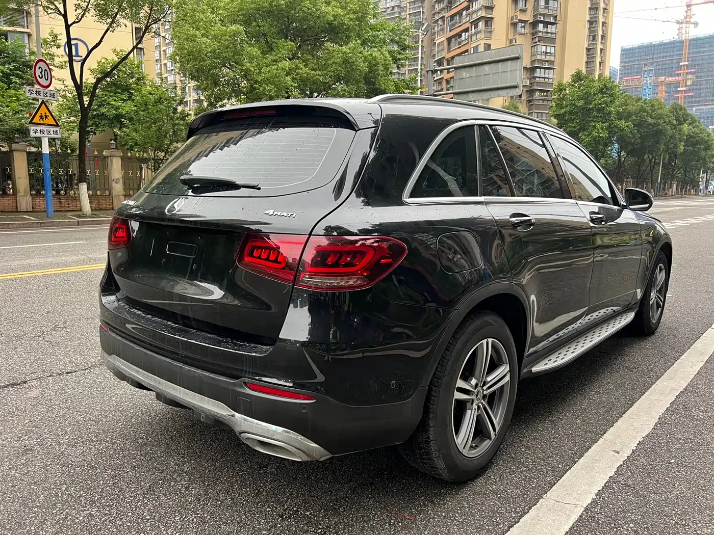 Mercedes-Benz GLC 2022 Facelift GLC 260 L 4MATIC Luxury Model фото 12