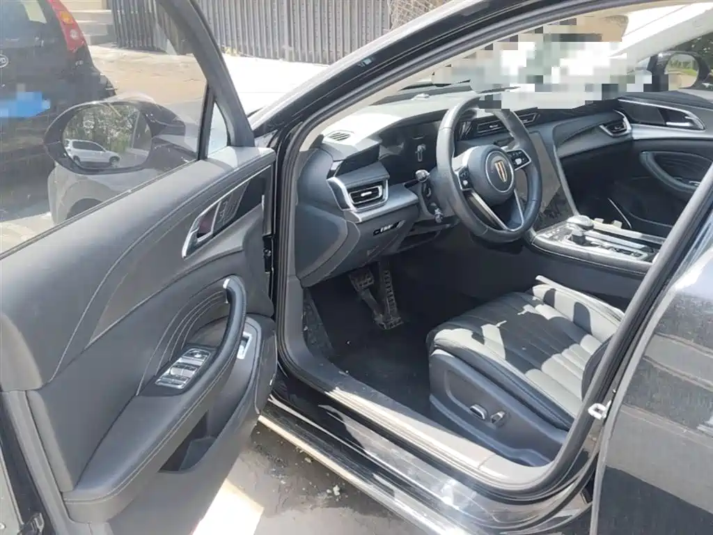 Hongqi H5 2023 2.0T Auto Smart Connect Flag Enjoy фото 23