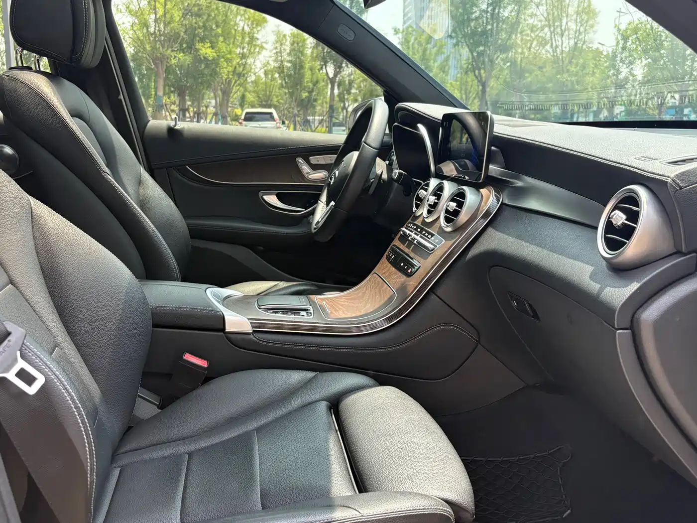 Mercedes-Benz GLC 2020 GLC 260 L 4MATIC Luxury фото 5