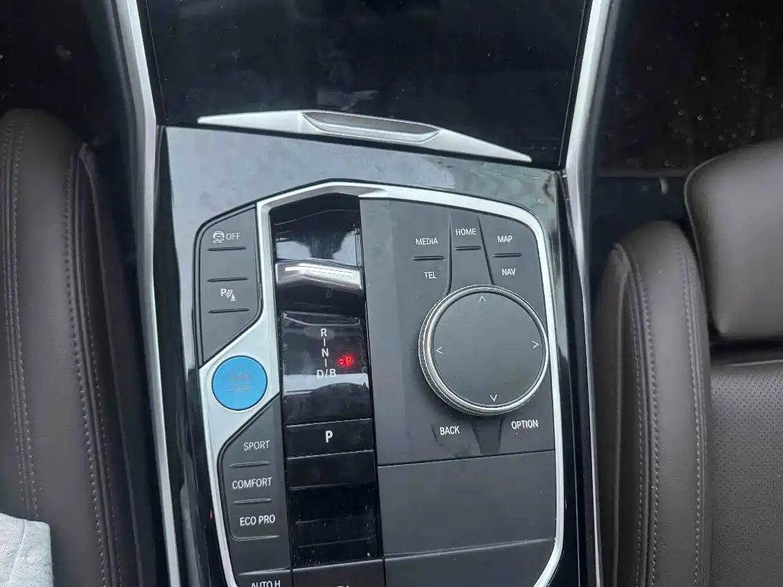 BMW i3 2022 eDrive 35 L фото 27