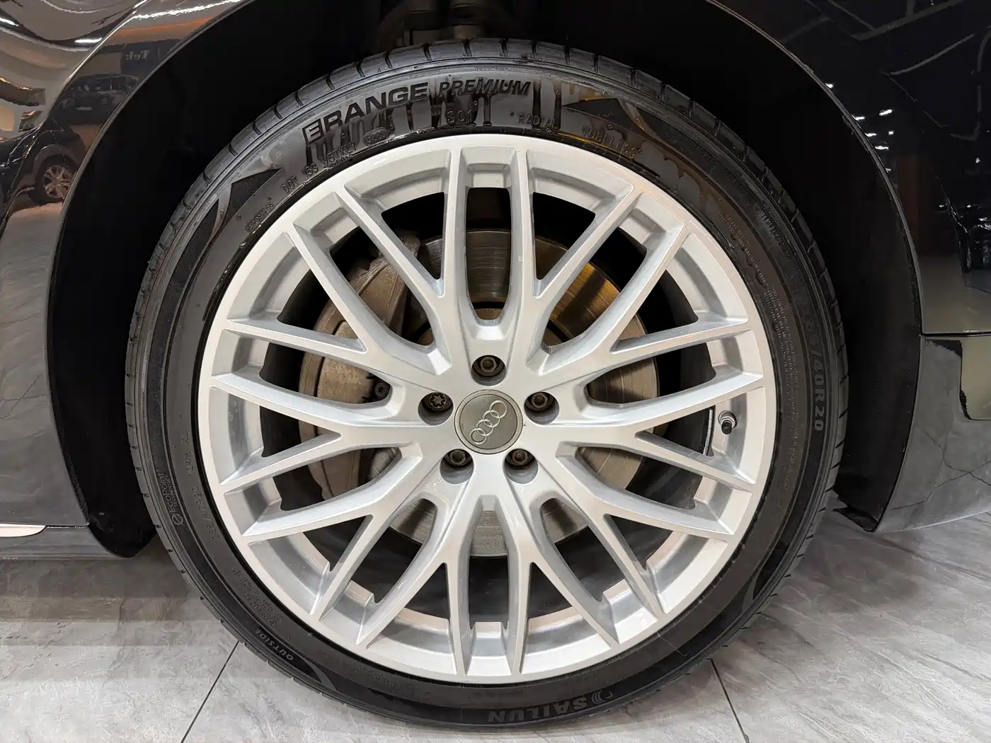 Audi A8 2013 A8L 55 TFSI quattro Premium фото 27