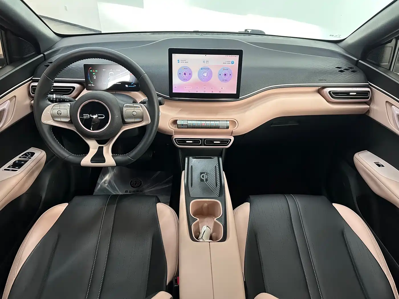 BYD Seagull 2024 Glory Edition 305km Freedom Edition фото 20